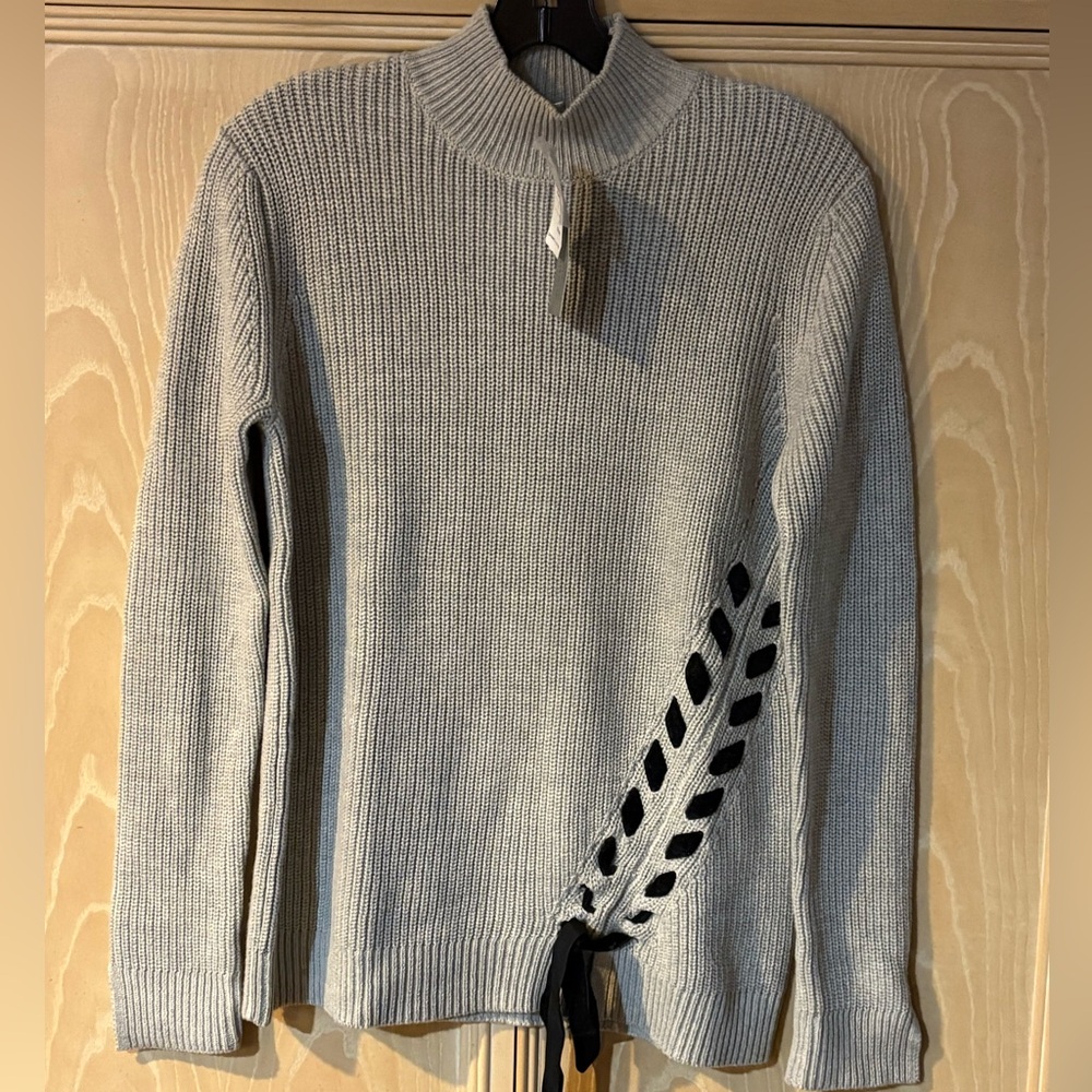 NM Neiman Marcus Heather Gray Sweater NWT